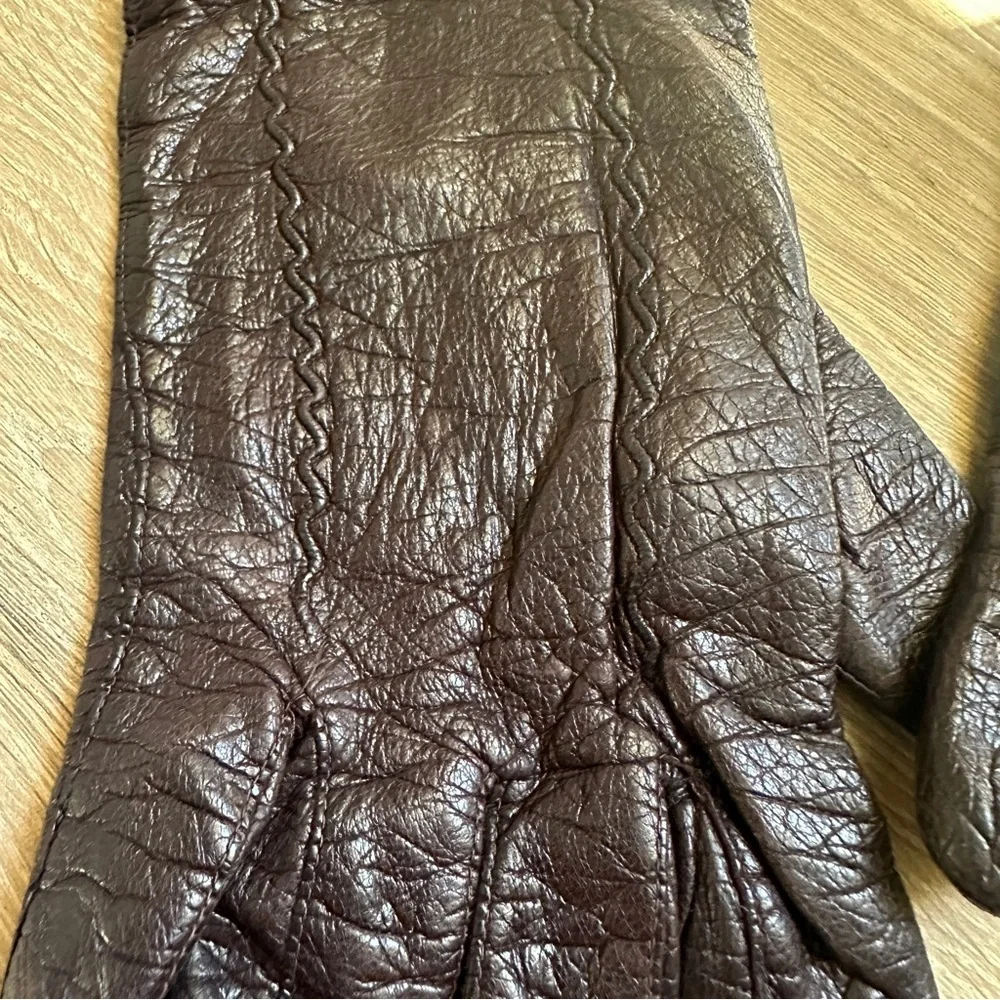 Vintage Clasiques Elegant Brown Leather Gloves